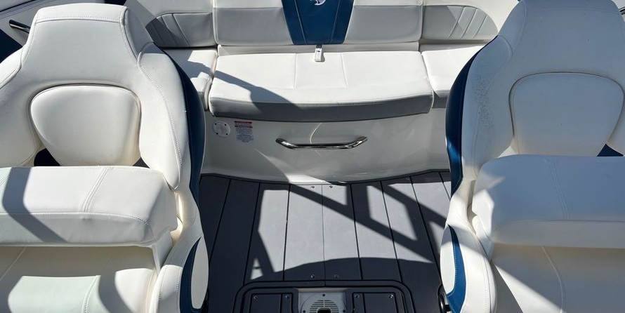 Chaparral 21 H2O Surf