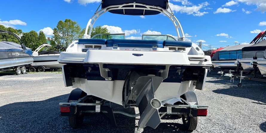 Chaparral 21 H2O Surf