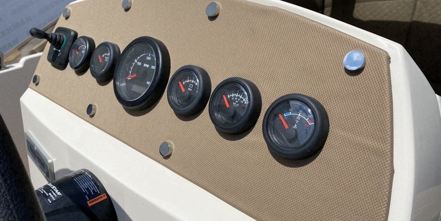 Hatteras 80 Motor Yacht