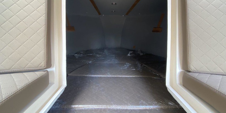 Hatteras 80 Motor Yacht