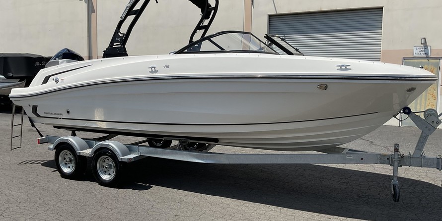 Bayliner VR6 BOWRIDER