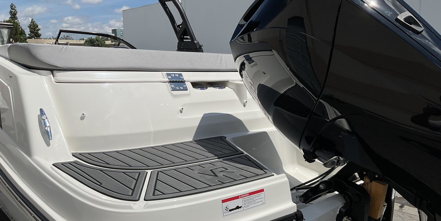 Bayliner VR6 BOWRIDER