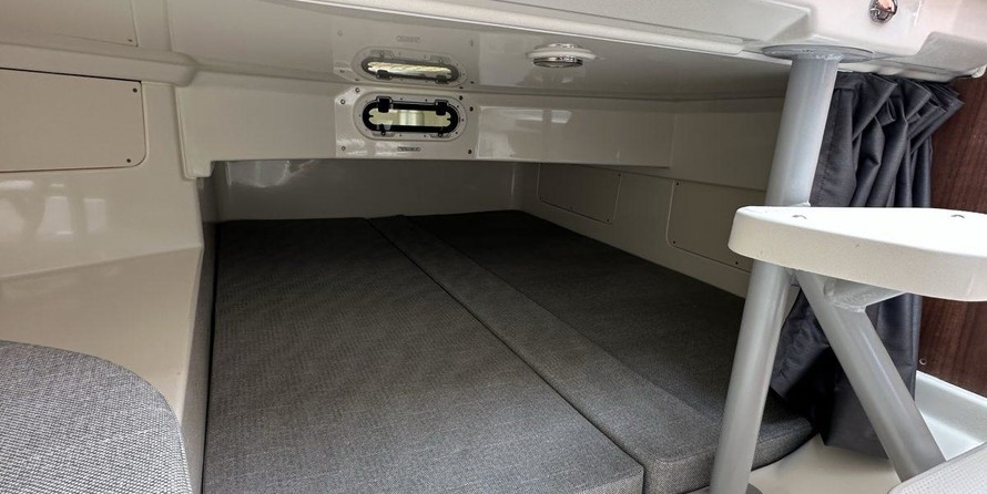 Quicksilver Activ 805 Cruiser