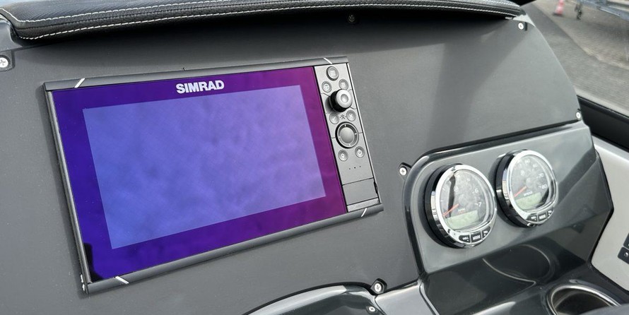 Quicksilver Activ 805 Cruiser