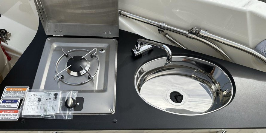 Quicksilver Activ 805 Cruiser