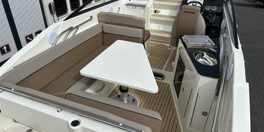 Quicksilver Activ 805 Cruiser