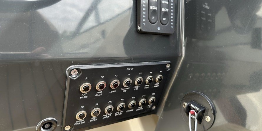 Quicksilver Activ 805 Cruiser