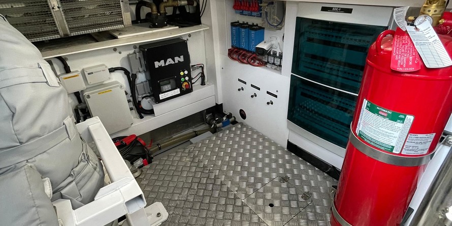 Sunseeker 74 Sport Yacht