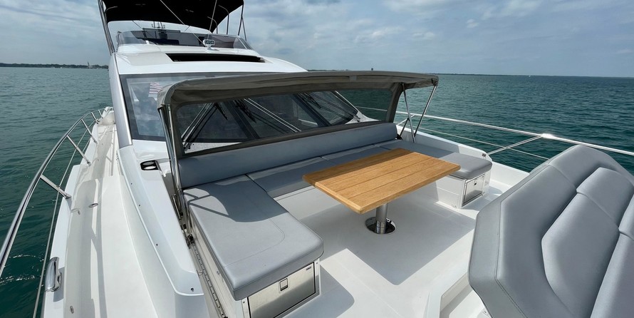 Sunseeker 74 Sport Yacht