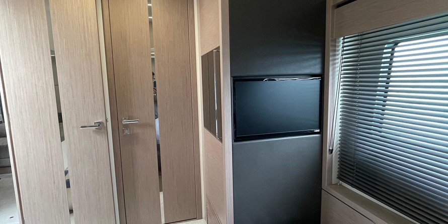 Sunseeker 74 Sport Yacht