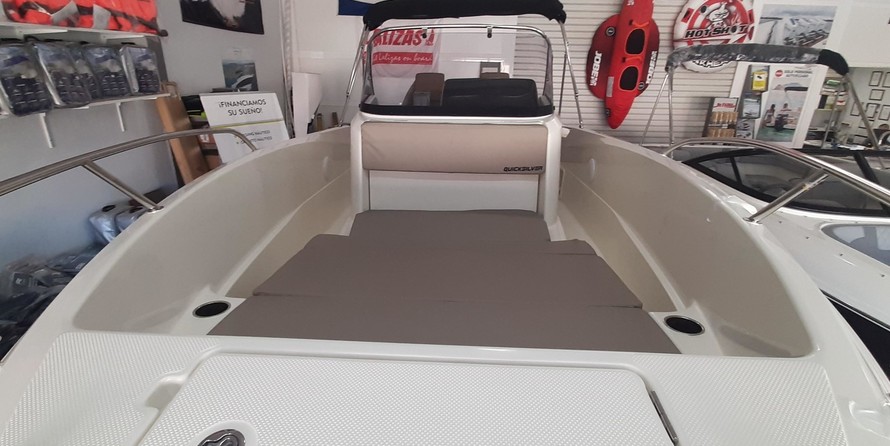 Quicksilver Activ 605 Open