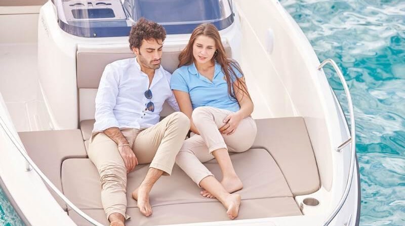 Quicksilver Activ 605 Open