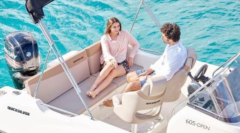 Quicksilver Activ 605 Open