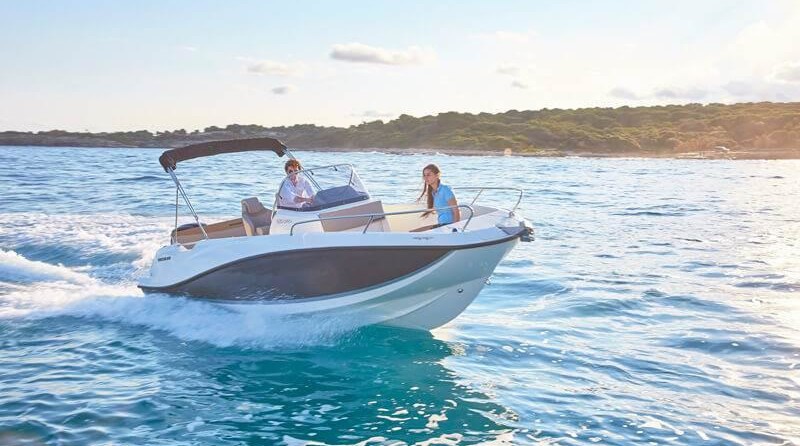 Quicksilver Activ 605 Open