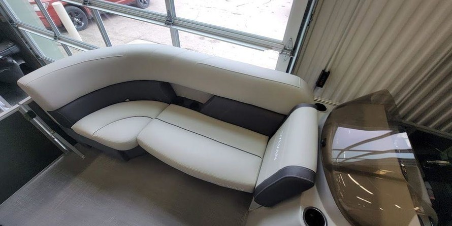 Sylvan 822 LZ 115HP BUNK TRAILER