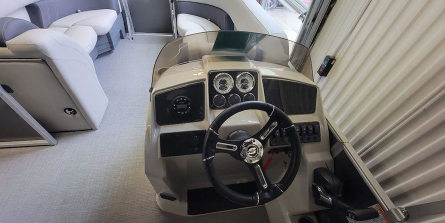 Sylvan 822 LZ 115HP BUNK TRAILER