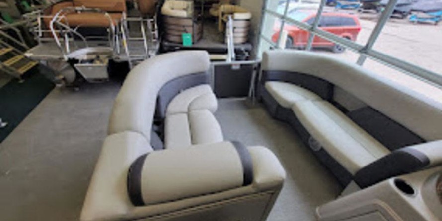 Sylvan 822 LZ 115HP BUNK TRAILER