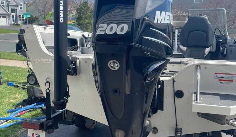 Crestliner 1850 Sportfish Outboard