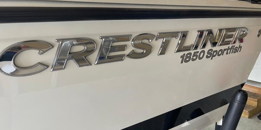 Crestliner 1850 Sportfish Outboard