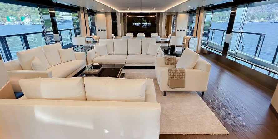 Overmarine Mangusta Oceano 43