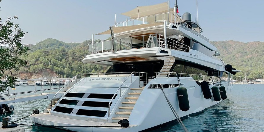 Overmarine Mangusta Oceano 43