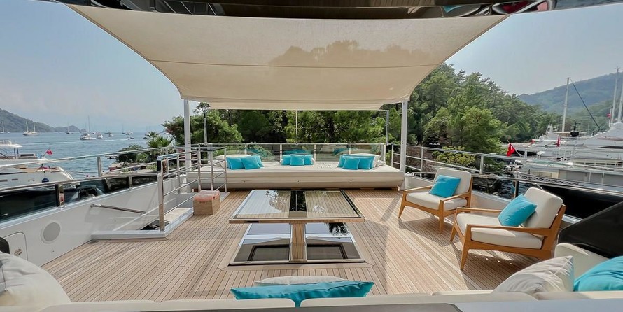 Overmarine Mangusta Oceano 43