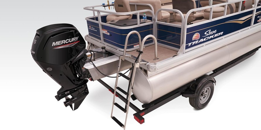 Sun Tracker Bass Buggy 18 DLX