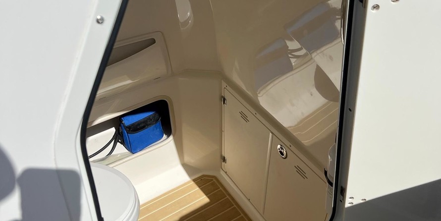 Boston Whaler 280 Outrage