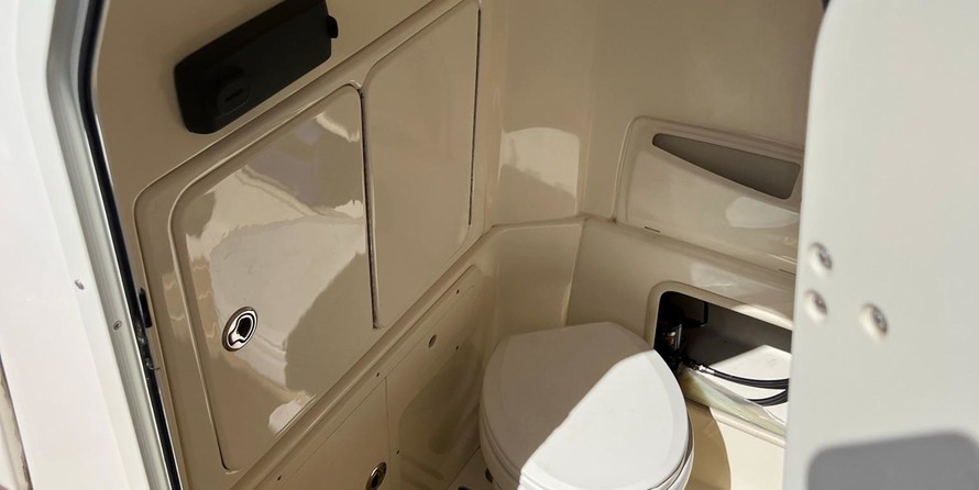 Boston Whaler 280 Outrage