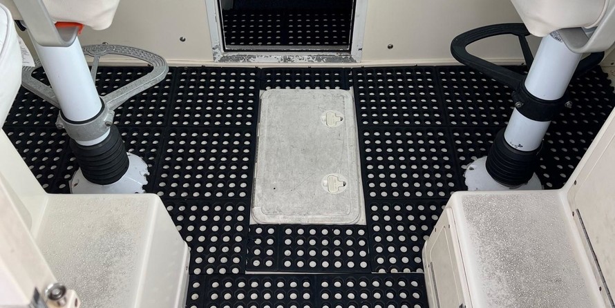 Parker 2820 XLD Sport Cabin