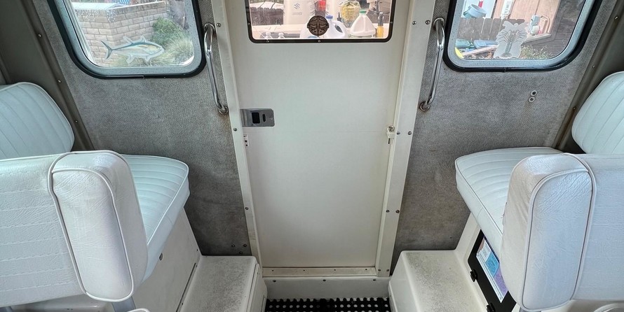 Parker 2820 XLD Sport Cabin