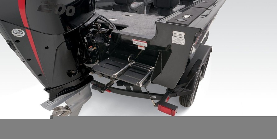 Tracker Targa V-19 WT