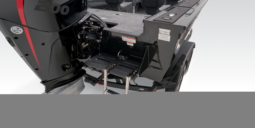 Tracker Targa V-19 WT