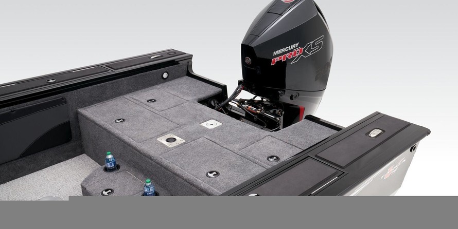 Tracker Targa V-19 WT