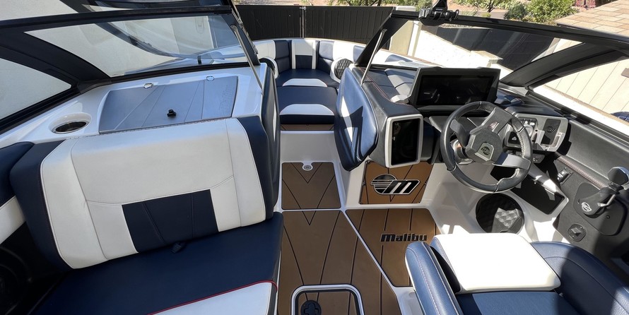 Malibu Wakesetter 23 LSV