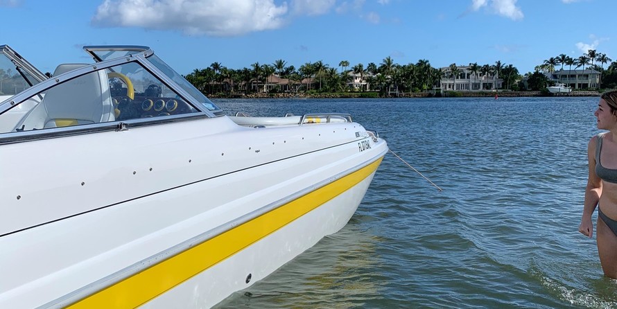 Splendor 240 cuddy cabin