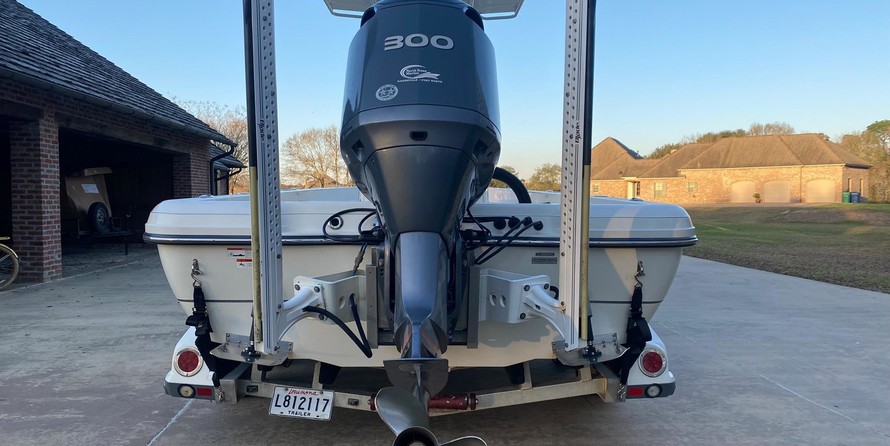 Ranger boats 2400 bay