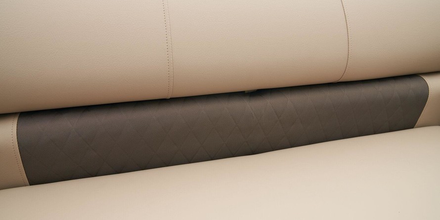 Sun Tracker Fishin Barge 20 DLX