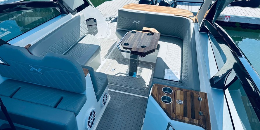 Bavaria Sport 360 coupe