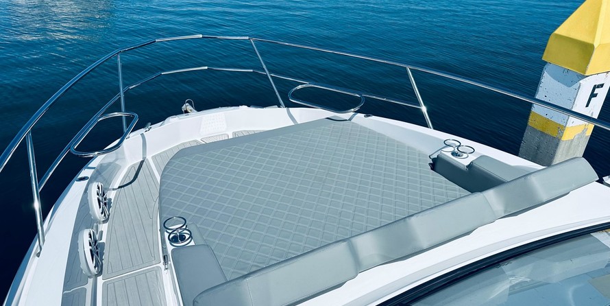 Bavaria Sport 360 coupe