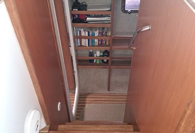 Nelson 42 mkii aft cabin