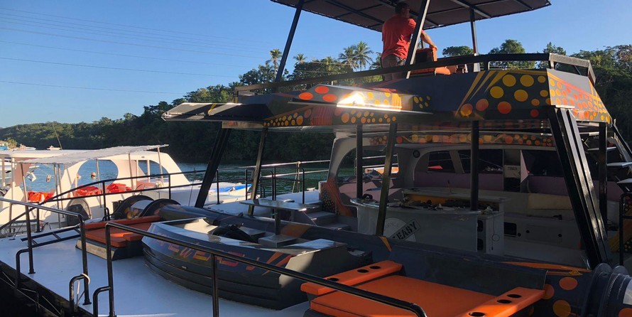 Yat marine marimaris custom made mini maxi 60