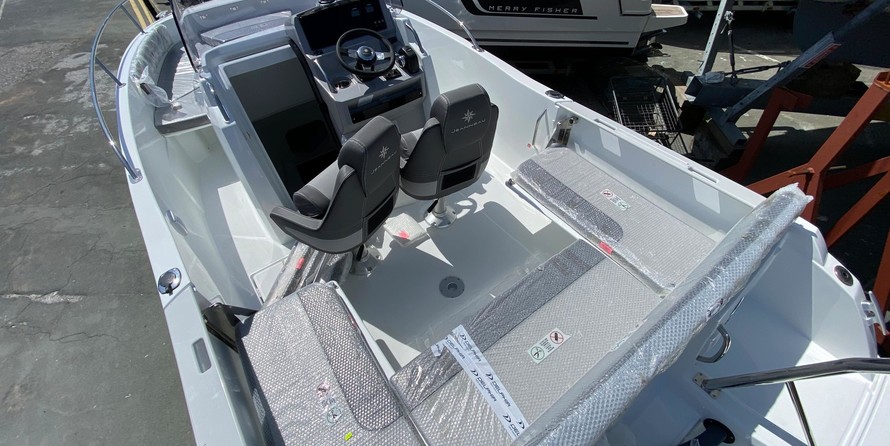 Jeanneau Cap Camarat 6.5 CC