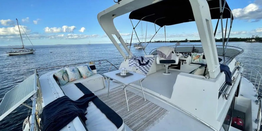 Bluewater yachts 42 coastal cruiser