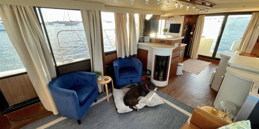 Bluewater yachts 42 coastal cruiser