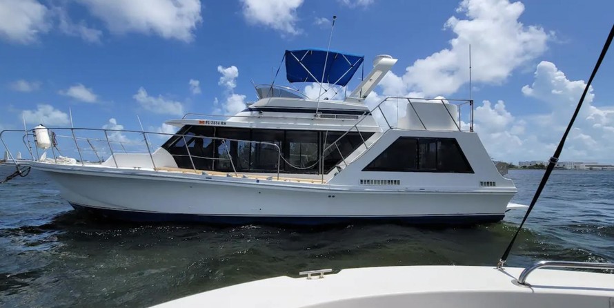 Bluewater yachts 42 coastal cruiser