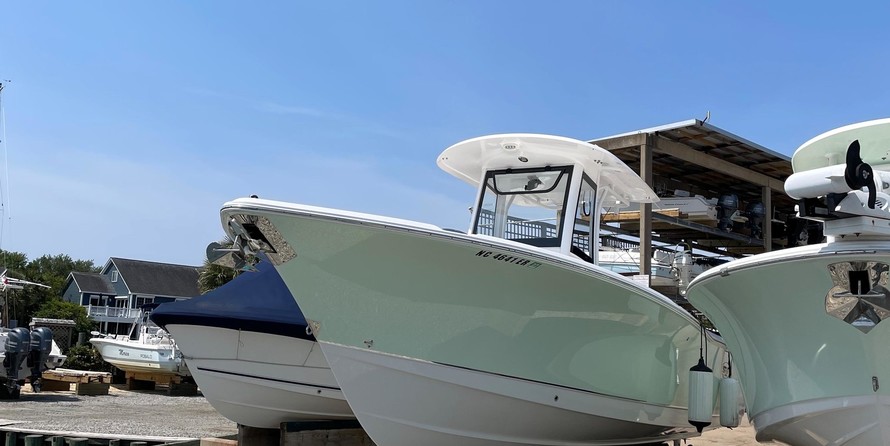 Sea Ray hunt ultra 211