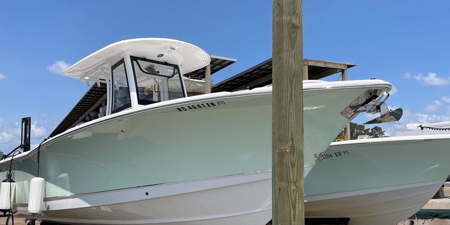 Sea Ray hunt ultra 211