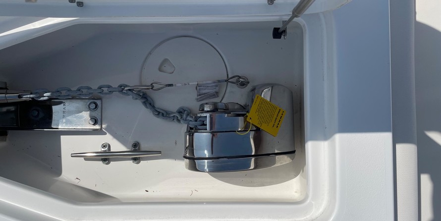 Sea Ray hunt ultra 211