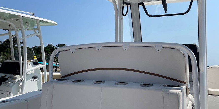 Sea Ray hunt ultra 211